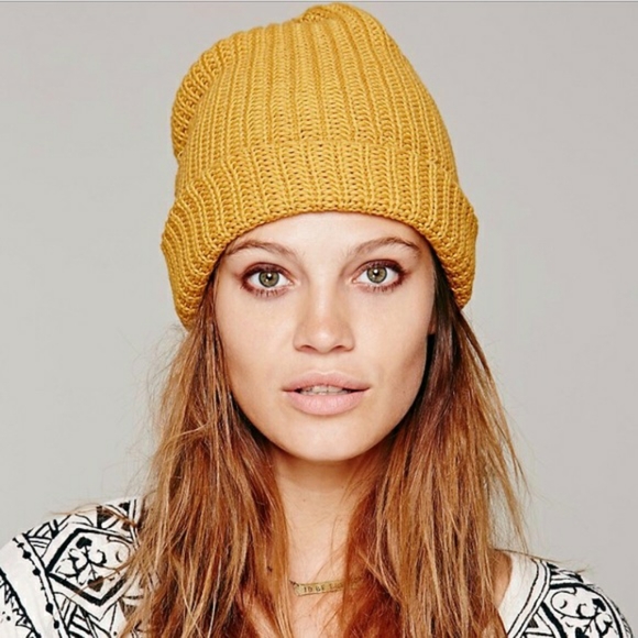 Free People Slouchy knit beanie mustard